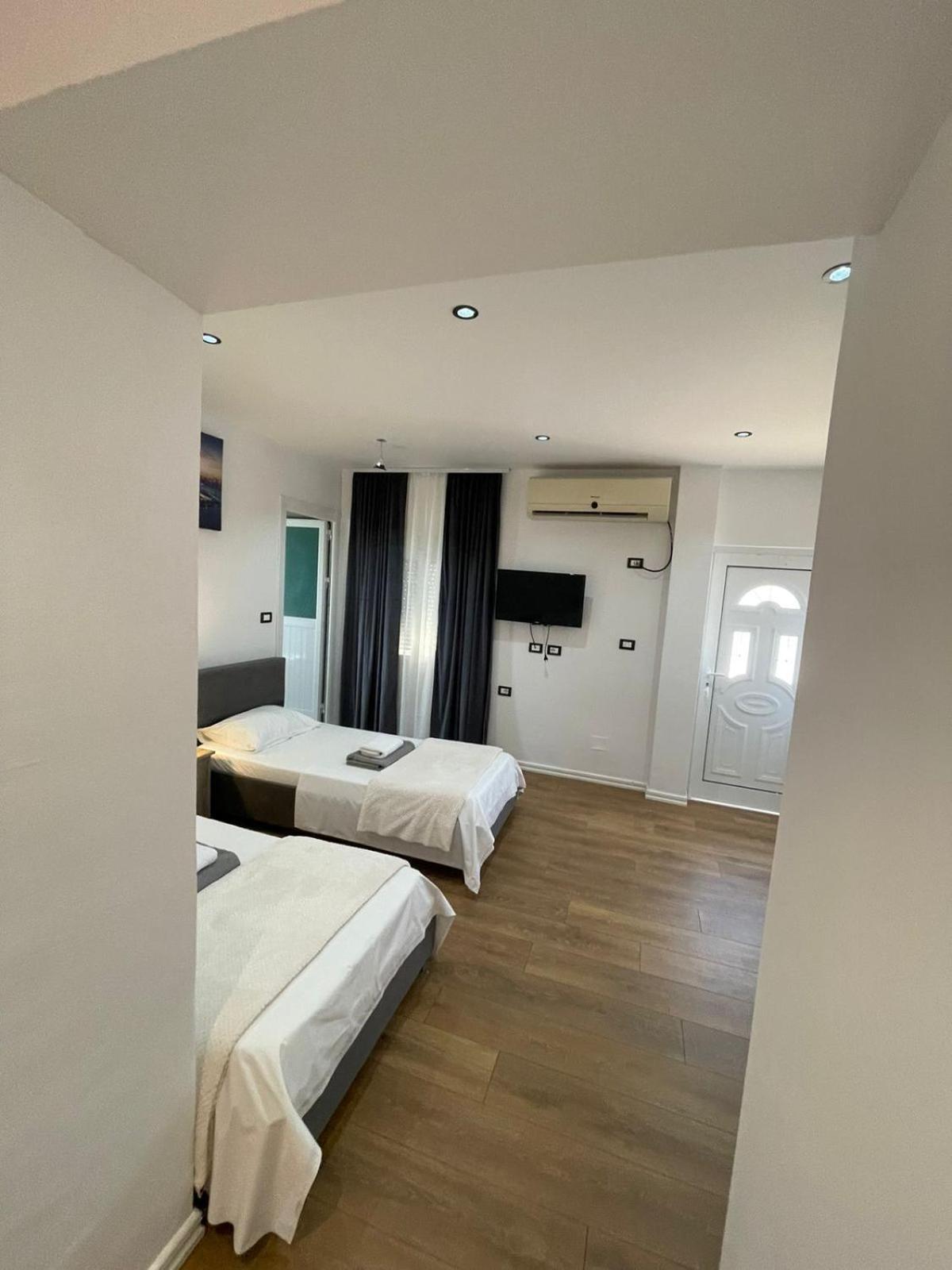 House Pollo Hotel Ksamil Eksteriør billede