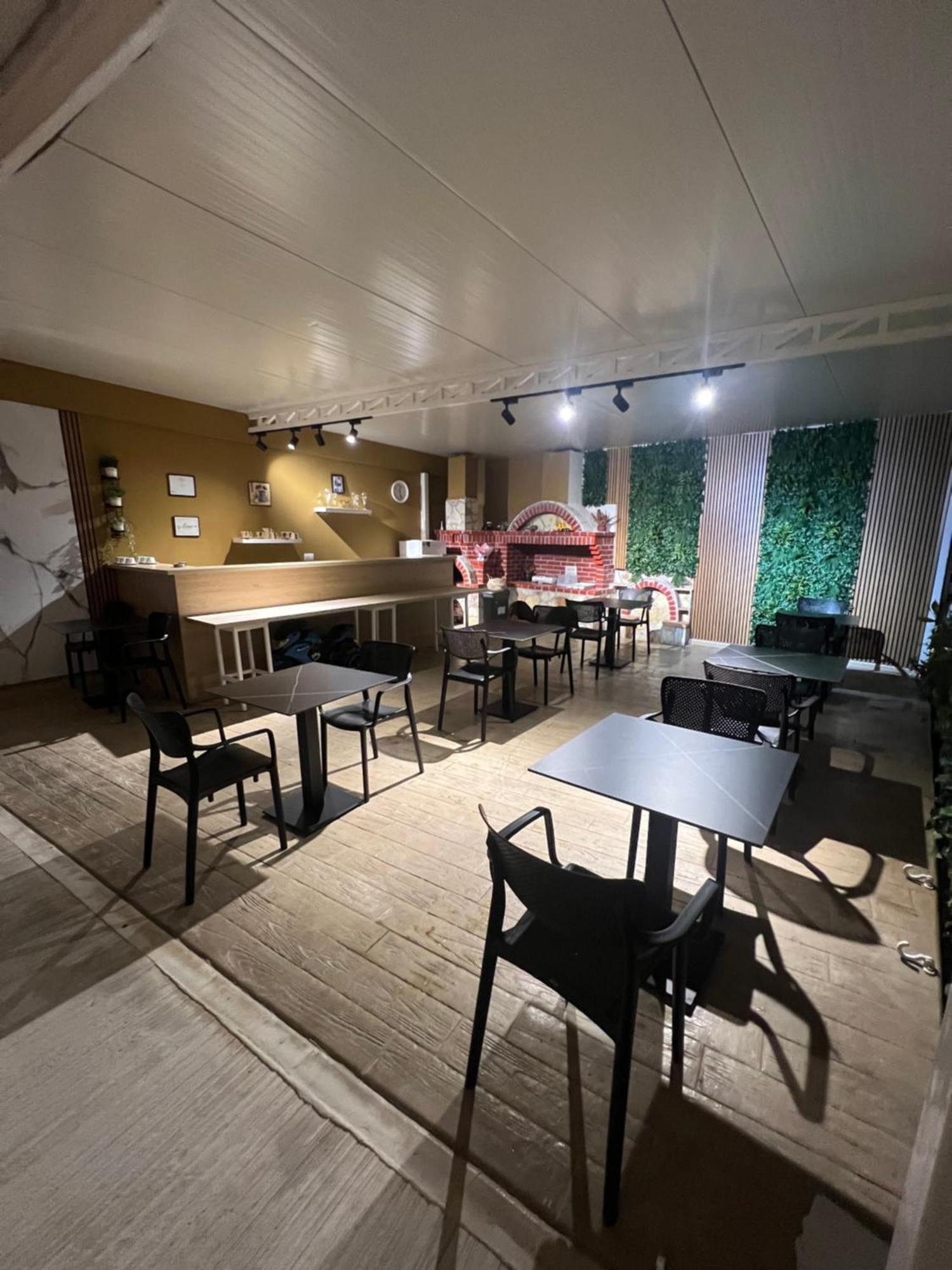 House Pollo Hotel Ksamil Eksteriør billede